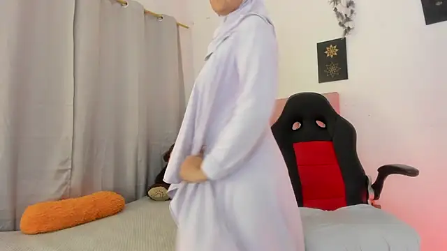צ'אט XXX בשידור חי של AishaAmin_