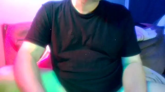 jcrew1279 Show Webcam