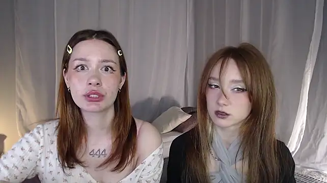 TeaseQueens: вебкам-шоу