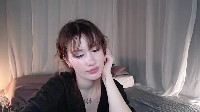 TeaseQueens' Webcam Show