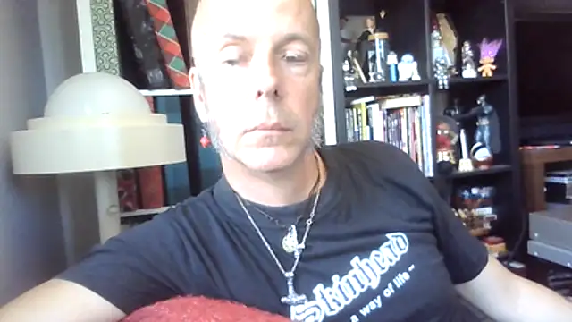 SHARPSkinhead Webcamshow