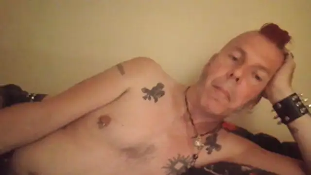 SHARPSkinhead – webcam-show