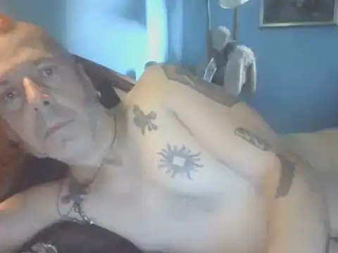 Show Webcam de SHARPSkinhead