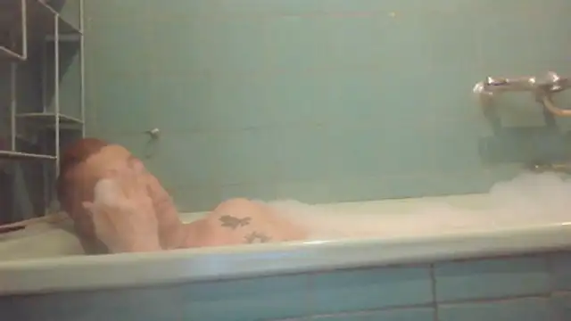 SHARPSkinhead Webcam show