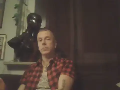 SHARPSkinhead Webcam Show