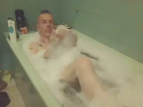 SHARPSkinhead Webcamshow