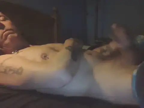 SHARPSkinhead Show in webcam