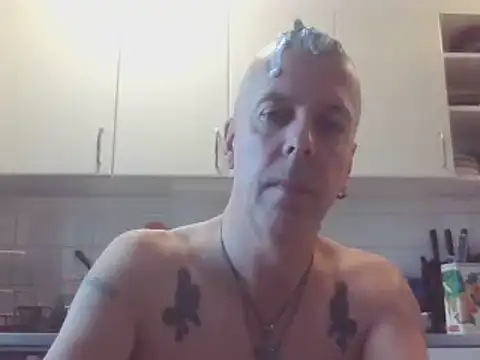 SHARPSkinhead – webcam-show