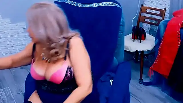 Hornystepmom29: απευθείας συνομιλία ΧΧΧ