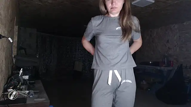Isabelitta333 লাইভ XXX চ্যাট