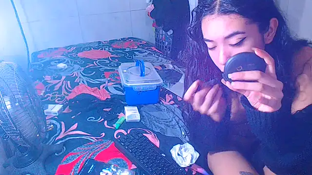 Triogirlhorny_ webcam show