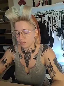 Chat XXX ao vivo de divine_eve