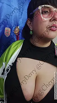 Chat XXX en directo de CherryDerry