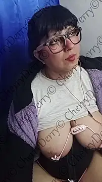 Chatroom XXX en direct de CherryDerry