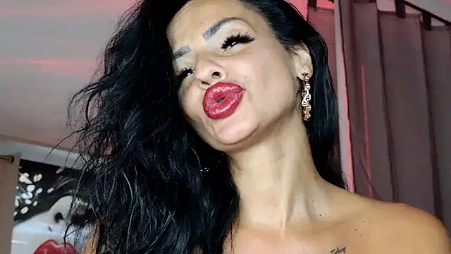 Elle_Vie Adlı Modelin Web Kamerası Şovu