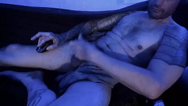 Pokazy przed kamerką – AceSpinning_DJ