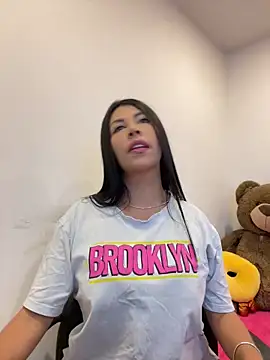 Chatroom XXX en direct de Alanna_atm_