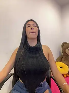 Alanna_atm_のライブXXXチャット