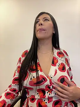 XXX chat uživo modela Alanna_atm_