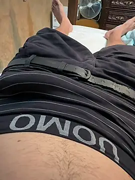 Show de Hotguyj na webcam