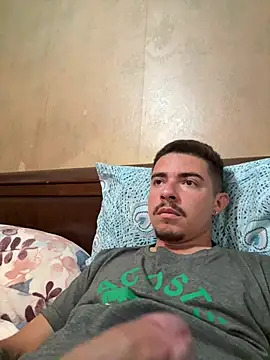 Show de Hotguyj na webcam