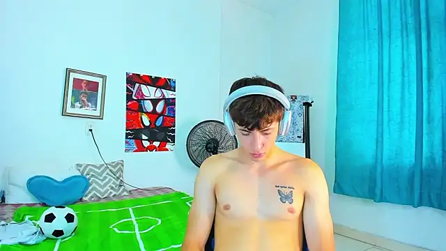 AlessandroDybala Pertunjukan Webcam
