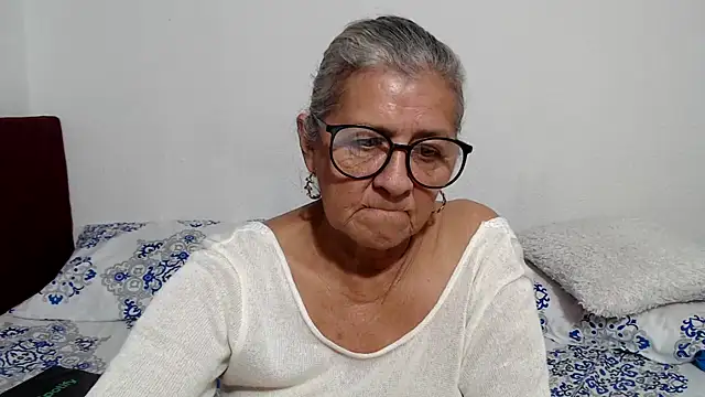 candy_mature_'s Live XXX Chat