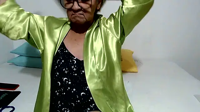 candy_mature_'s Live XXX Chat