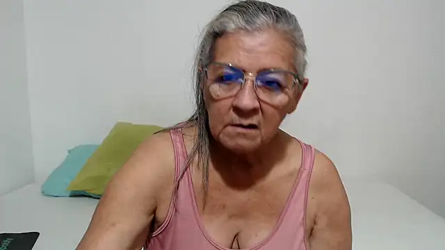 Chat +18 de candy_mature_ ao vivo