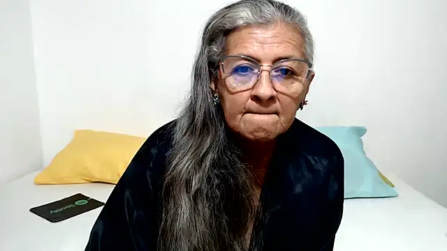 Chat +18 de candy_mature_ ao vivo