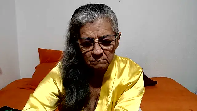 Онлайн чат XXX candy_mature_