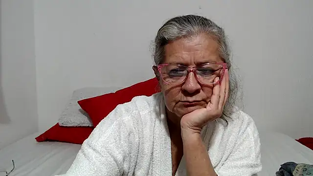 Chat XXX ao vivo de candy_mature_