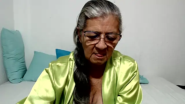 candy_mature_ Adlı Modelin Canlı XXX Sohbeti