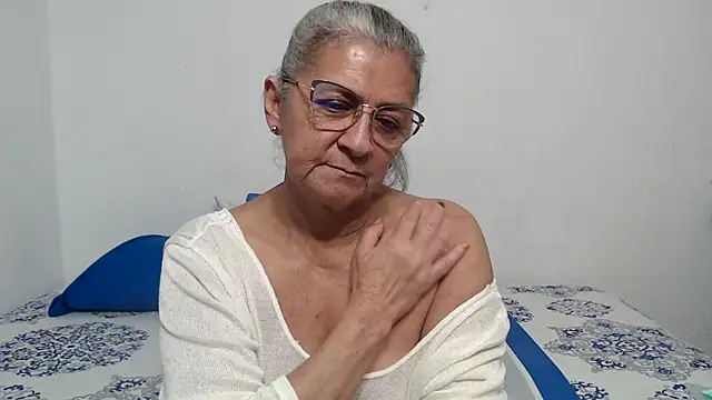 Chat XXX ao vivo de candy_mature_