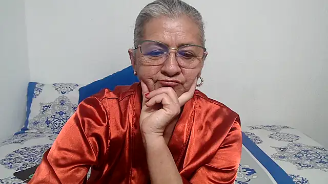 candy_mature_'s Live XXX Chat
