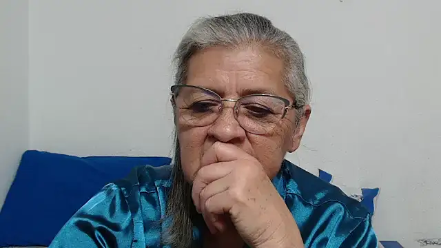 Czat XXX na żywo – candy_mature_