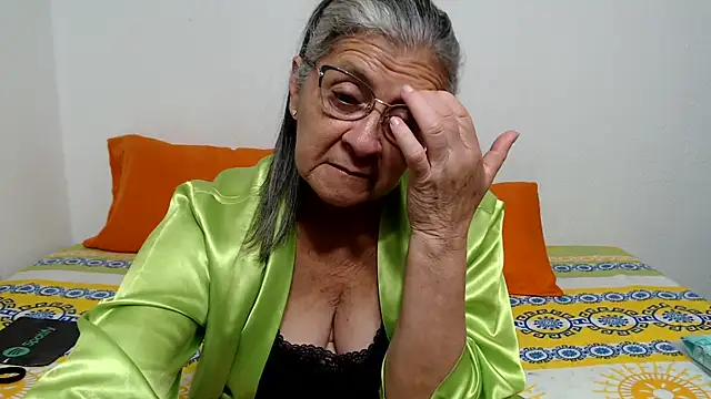 Chat +18 de candy_mature_ ao vivo