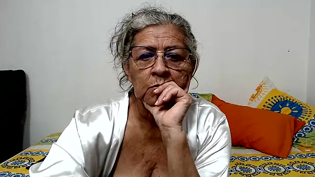 candy_mature_'s Webcam Show