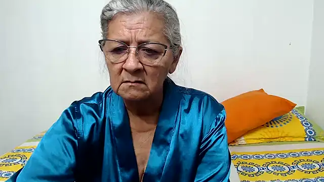 Živý XXX chat candy_mature_