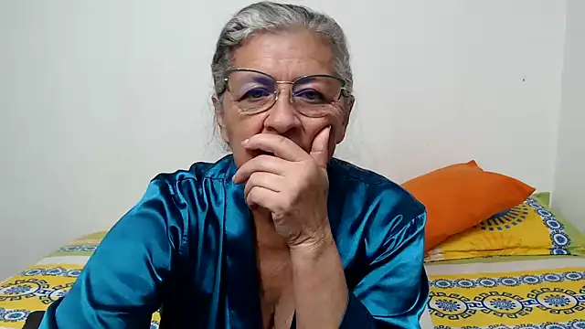 Chat +18 de candy_mature_ ao vivo