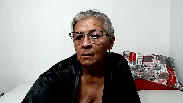 Chat XXX en directo de candy_mature_