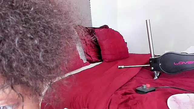 yiauana's Webcam Show