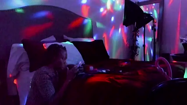 yiauana Show in webcam