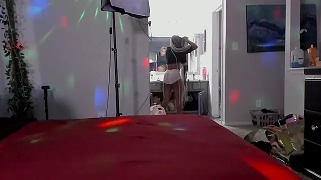عرض كام Yiauna