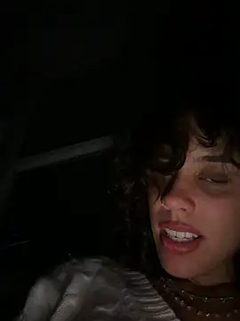 Show webcam de creamyricanfountain