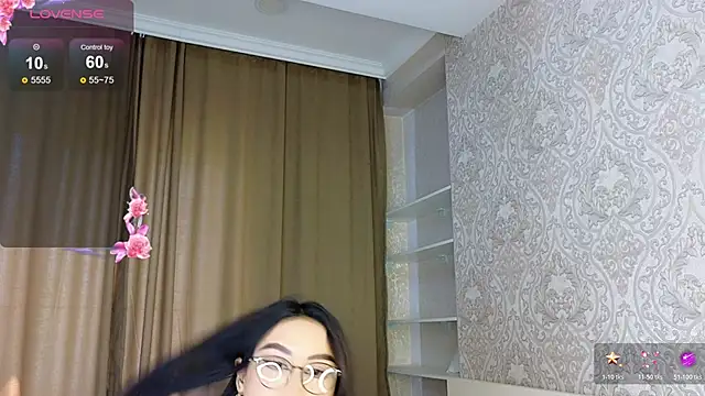 Diana_Moon_ Chat XXX in diretta