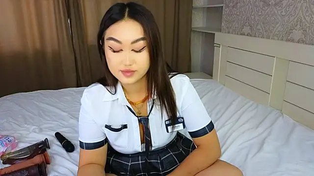 Diana_Moon_ live XXX chat