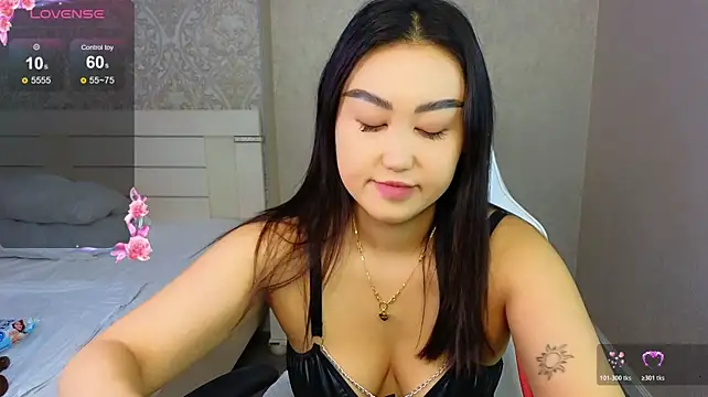 Diana_Moon_ লাইভ XXX চ্যাট