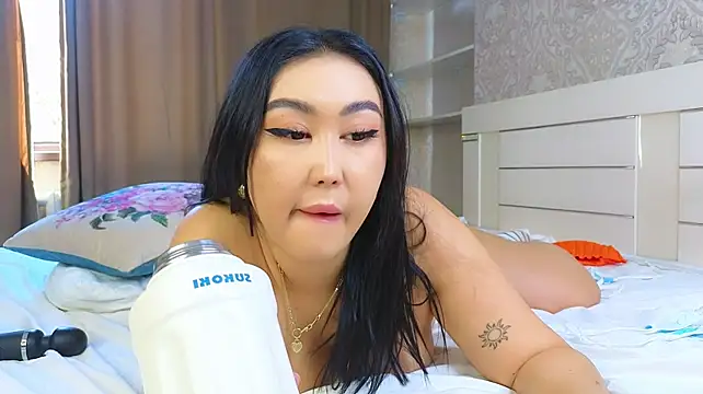 Chat +18 de Diana_Moon_ ao vivo