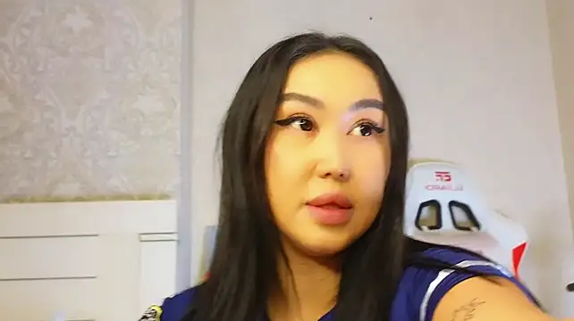 Diana_Moon_のライブXXXチャット